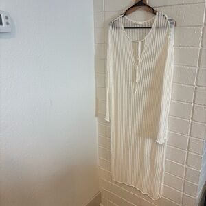 NWT Oak and Fort white dress
